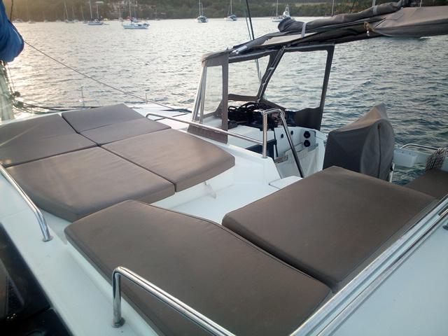 slider 51 Fountaine Pajot Helia 44